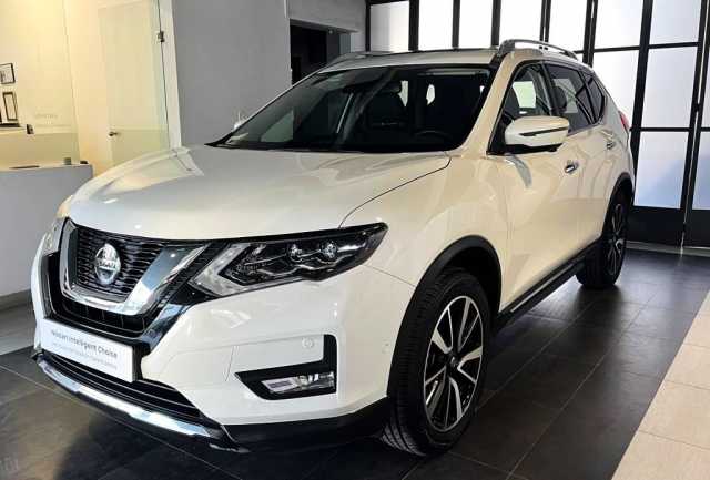 Nissan XTRAIL 1,7 DCI 150CV 4X2 TEKNA 6M/T XTRAIL 1,7 DCI 150CV 4X2 TEKNA 6M/T